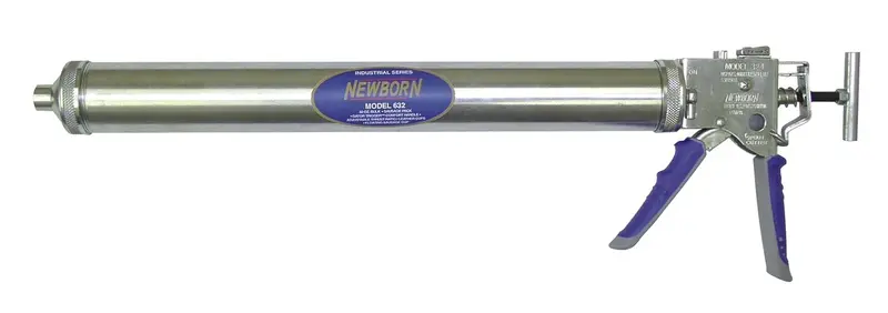 Newborn Deluxe Smooth Hex Rod Caulking Gun – Bulk & Sausage Compatible (32 oz. / 10–30 oz.), Comfort Grip, Dual Thrust Ratio (14:1 & 7:1), Silver Finish
