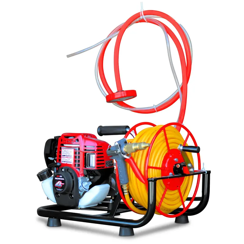 Tomahawk Power TPSKID13 Honda-Powered Skid-Mount Sprayer — 1.3HP, 500 PSI, 100ft Hose & Foundation Gun
